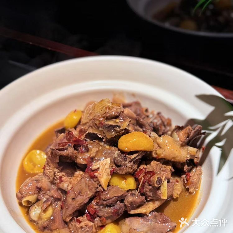 一口穿越时光，又勾起乡愁的腊肉
