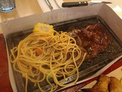 -必胜客(欢乐颂店)