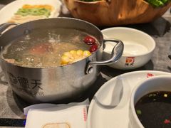 -德天肥牛海鲜火锅(城西银泰店)