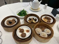 -万龙洲海鲜(大兴绿地缤纷城店)