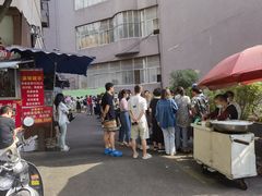 -六广门毛阿姨糯米饭