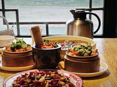 -嫩芽 ·地道重庆菜(十八梯露台夜景店)