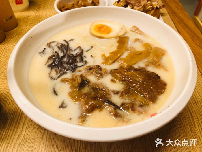 味千拉面(大悦城店)大骨浓汤猪软骨拉面图片