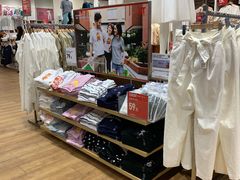 -优衣库(广州番禺万达广场店)