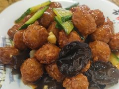 焦溜丸子-红实家常菜(静安里店)