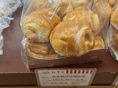 -红宝石·鲜奶小方·海派西点房(南翔店)