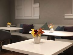 -潮一不贰·法式甜品·生日蛋糕·西式简餐(外滩店)