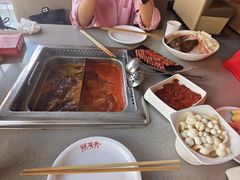 -旺龙巷重庆脆毛肚火锅·潜山扛把子店(潜山商业街店)