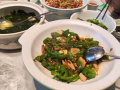 -绿草地·湘菜(酃湖师院店)