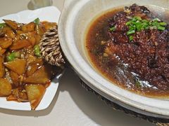 -老码头黑皮肘子锅包肉(赣水路店)