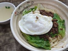 红味炸酱面-天府面庄(天平路店)