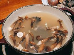 黑鸡枞菌（放入鸡汤更提鲜）-黑鸡小馆(金源店)