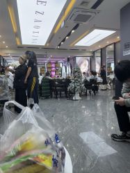 -藤野造型烫染·漂发