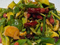 -鼎原力量东北吊炉烧烤(临河街店)