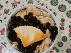 焦糖乌龙奶茶冰-堂屋糖水店(愚园店)