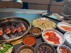 -韩白山·朝鲜族烤牛肉·酱蟹(长宁龙之梦店)