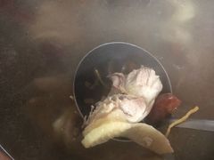 -威邵鸡煲(西华路总店)