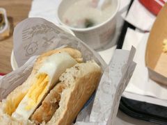 -肯德基(西影路店)