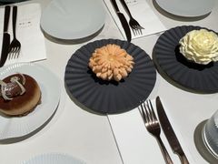 -潮一不贰·法式甜品·生日蛋糕·西式简餐(外滩店)