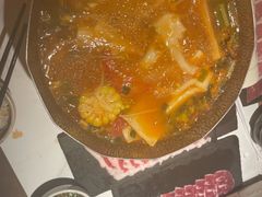 -旺福·贵州酸汤牛肉火锅(陆悦天地店)