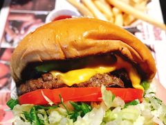 -The Habit Burger Grill 哈比特汉堡(复兴soho店)