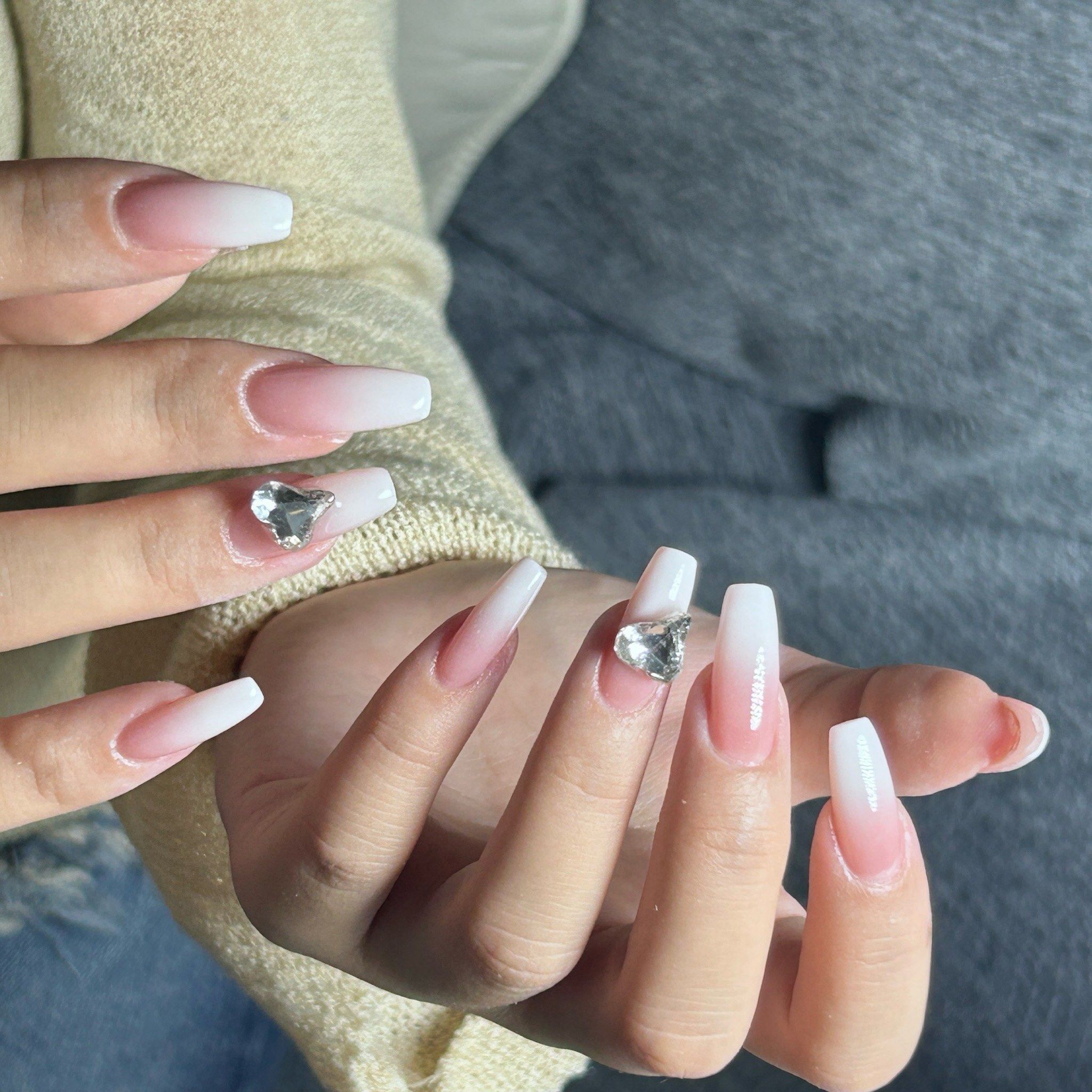 乳白渐变美甲💅