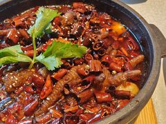 -有红鸡毛店·川菜(建设路店)