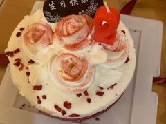 -红宝石·鲜奶小方·海派西点房(南丹店)