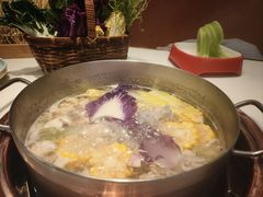 -洪氏嗨捞·猪肚鸡火锅(阳光天地店)