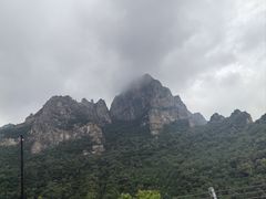 -灵山
