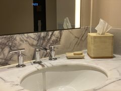 -上海前滩香格里拉大酒店