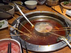 -城墙拐拐火锅(三峡广场黑金冠店)