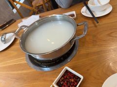 -吉友粥底火锅(方斜路店)