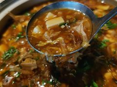 西施熬豆腐-头上红煨盐鸡·非遗院子餐厅