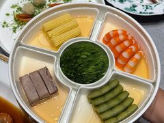 -新光酒家·方亮蟹宴·河豚(浦东店)