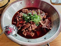 -大众跷脚牛肉馆·非遗传承单位(峨眉山店)