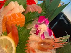 生鱼片-温禾牛·和牛寿喜烧自助火锅(恒基名人店)