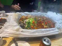 -卢渔翁纸包·脆皮烤活鱼(麓谷小镇店)