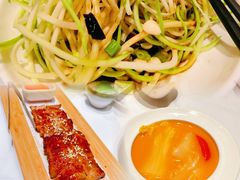 -老船夫婚宴婚庆会馆(延吉路店)