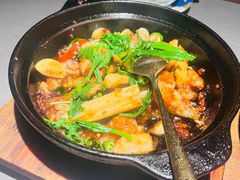 -得意啫·广东啫啫煲(前海HOP店)