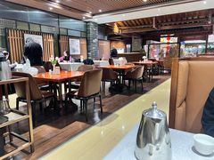 -郑庄脂渣海鲜楼(九水路店)