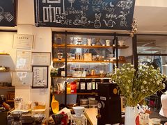 -唐咖精品咖啡(大理古城手冲店)