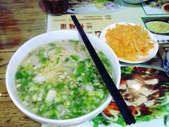 -陇上全荟兰州传统牛肉面(延吉路店)