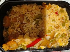 -老头爱马仕酸豇豆炒饭(丰富路店)
