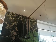 -新白鹿餐厅(滨江银泰店)