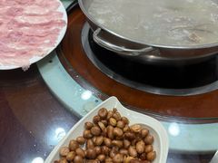 -闽粤一牛潮汕牛肉火锅