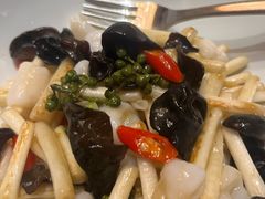 -湖影中餐厅·南京金茂威斯汀大酒店