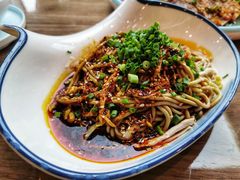 -有红鸡毛店·川菜(建设路店)