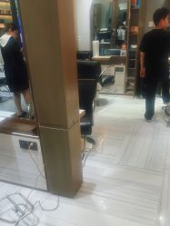 -苑苑发型设计