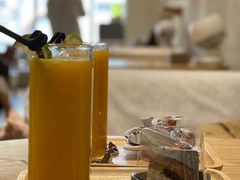 -藏猫猫咖啡主题馆(中央大道店)